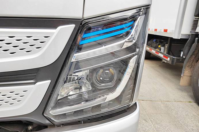 ���^���ֵ��ɫ ���p��ˮƽ����