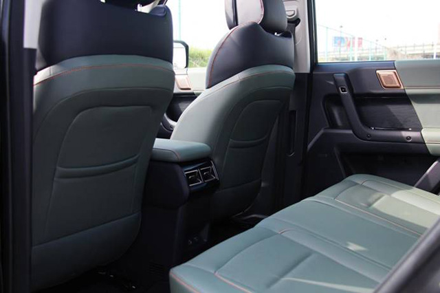 ����Ӳ�������(q��)��15�f���܈AԽҰ܇����